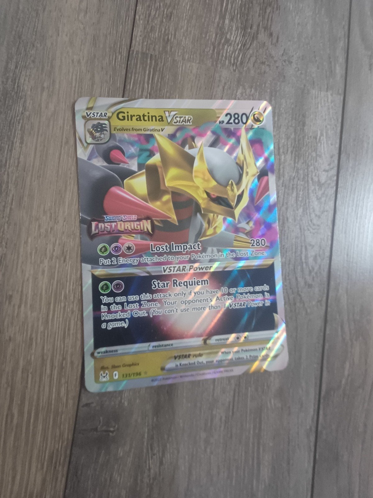 Giratina VSTAR Pokémon kaart - Lost Origin 131/196, Ophalen, Zo goed als nieuw, Losse kaart