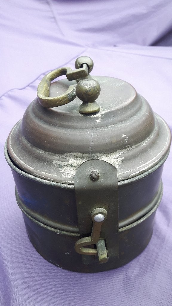 Antiek koperen lunchbox. 2 compartimenten., Antiek en Kunst, Ophalen of Verzenden