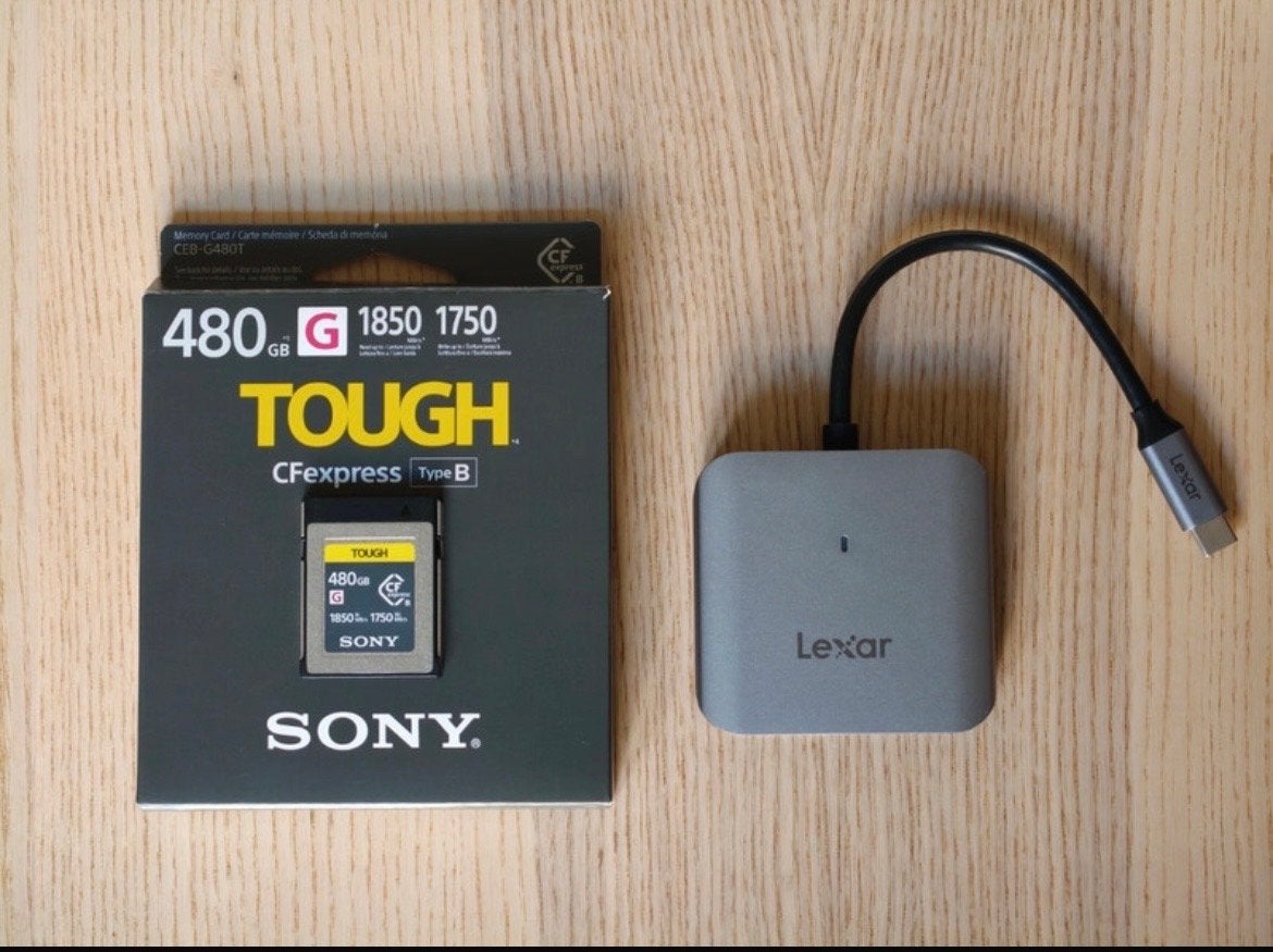Sony TOUGH CFexpress Type B 480GB + Lexar kaartlezer, Audio, Tv en Foto, CFexpress Type B, Ophalen of Verzenden, Fotocamera, 512 GB