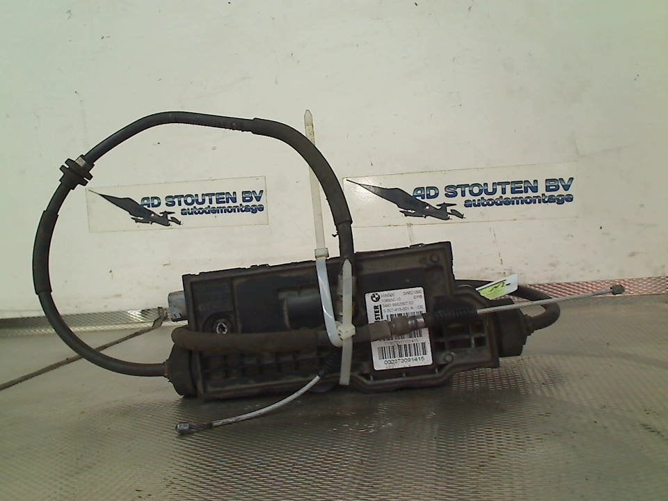 Handrem Motor BMW X6 (F16) (2014-08/2019-07) 13665010, Gebruikt, Petuelring 130, München 80809, , Duitsland, BMW, Bayerische Motoren Werke AG