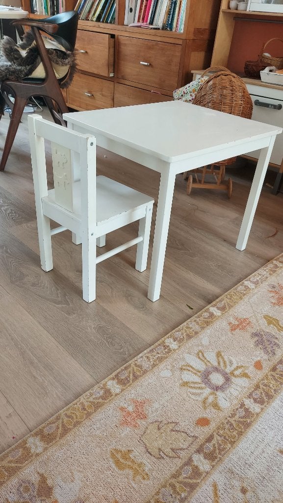 Kinder tafel en stoeltje, Ophalen of Verzenden, Gebruikt, Tafel(s) en Stoel(en)