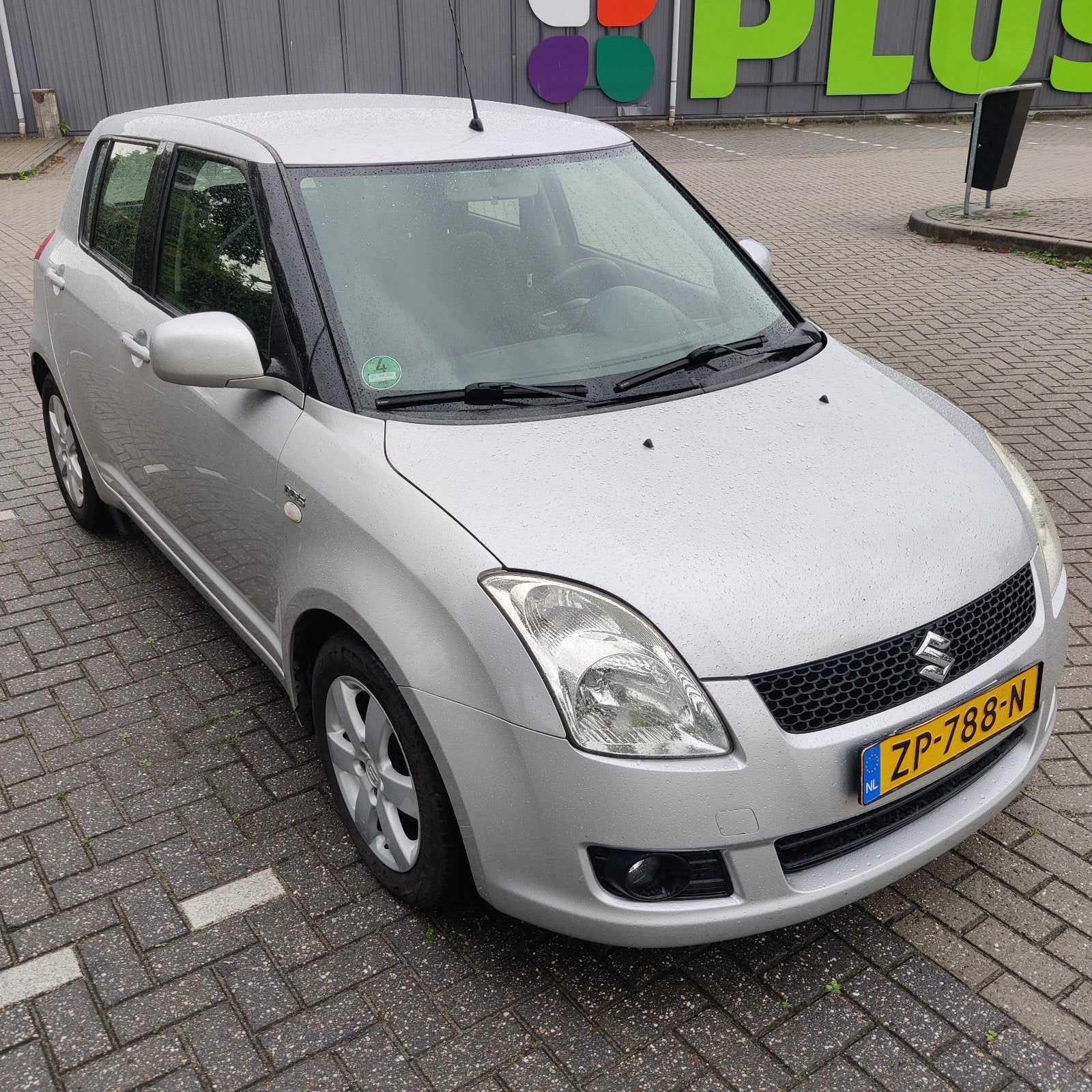 Suzuki Swift 1.3 D 5D 2009 Grijs, Voorwielaandrijving, 74 pk, 4 cilinders, Swift