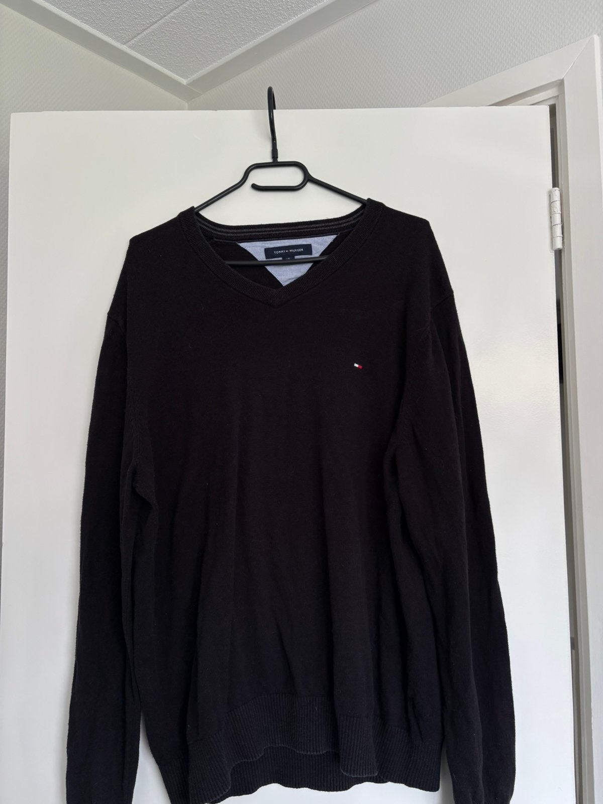 Tommy Hilfiger sweater, Ophalen of Verzenden, Gedragen, Maat 52/54 (L), Zwart
