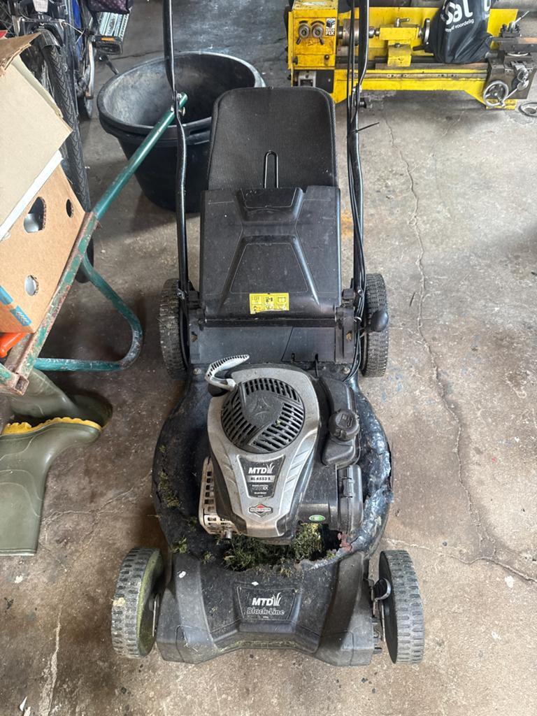 MTD BL 4553 S grasmaaier - motor goed, maaibak defect, Ophalen, Cirkelmaaier, Gebruikt, Opvangbak