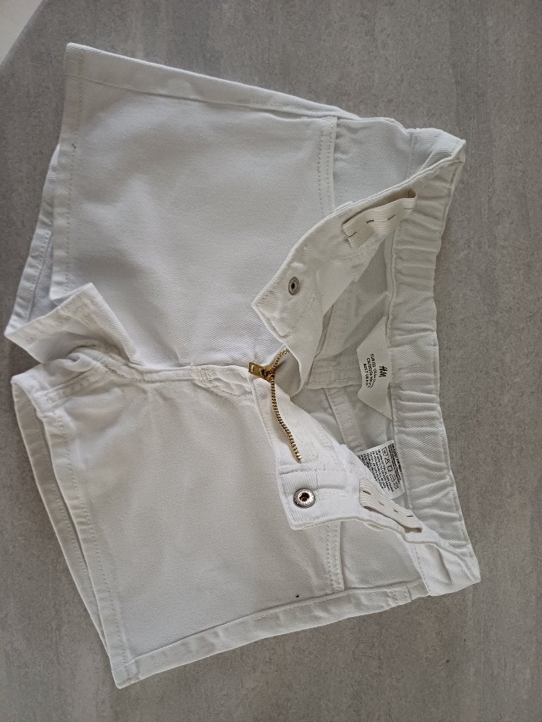 Rokje en spijkershort, Ophalen, Gebruikt, United Colors of Benetton, Meisje