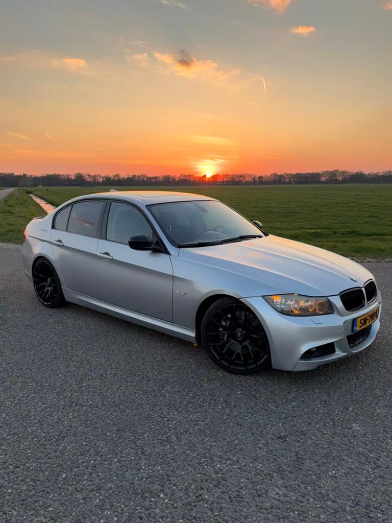 BMW 335i lci N55 2010, Auto's, BMW, Automaat, Zwart, Leder, Particulier