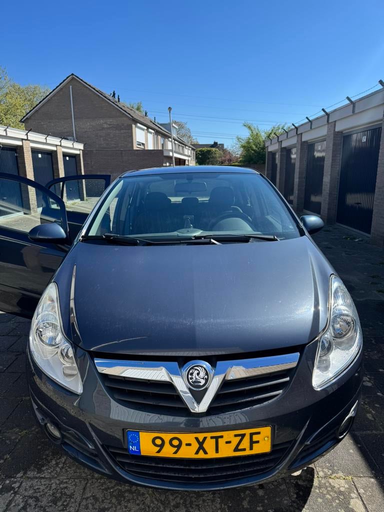 Opel Corsa 1.4 16V 5D 2007 Grijs, Auto's, Opel, Particulier, Corsa, Achteruitrijcamera, Airconditioning, Android Auto, Bluetooth
