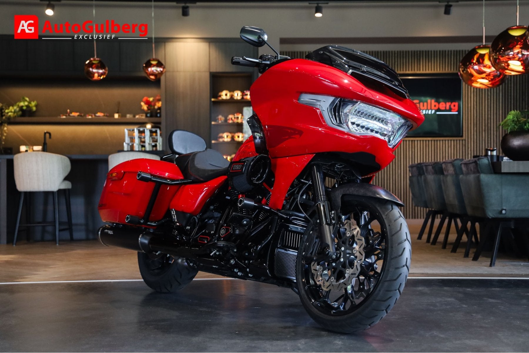 Harley-Davidson 121 FLTRXSTSE Road Glide CVO ST Incl.BTW Nie, Motoren, Traction Control, Info@autogulberg.nl, Bedrijf, Bosbeemd 1
5741TR  BEEK EN DONK, NL