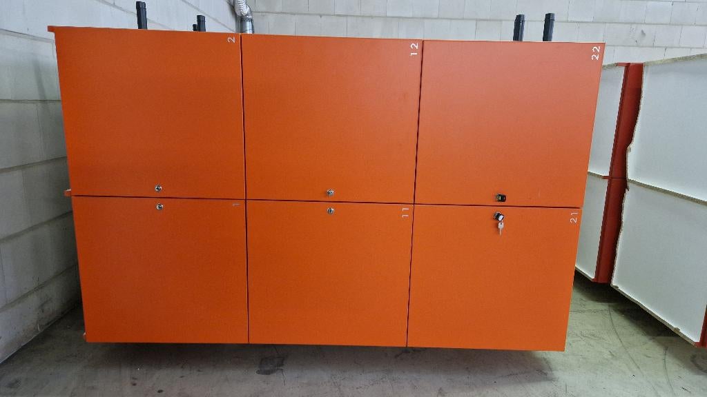 Partij Lockerkasten opbergkasten kluisje ( 503 ), Huis en Inrichting, Kasten | Lockerkasten, Ophalen, Nieuw, Nb, Nb
