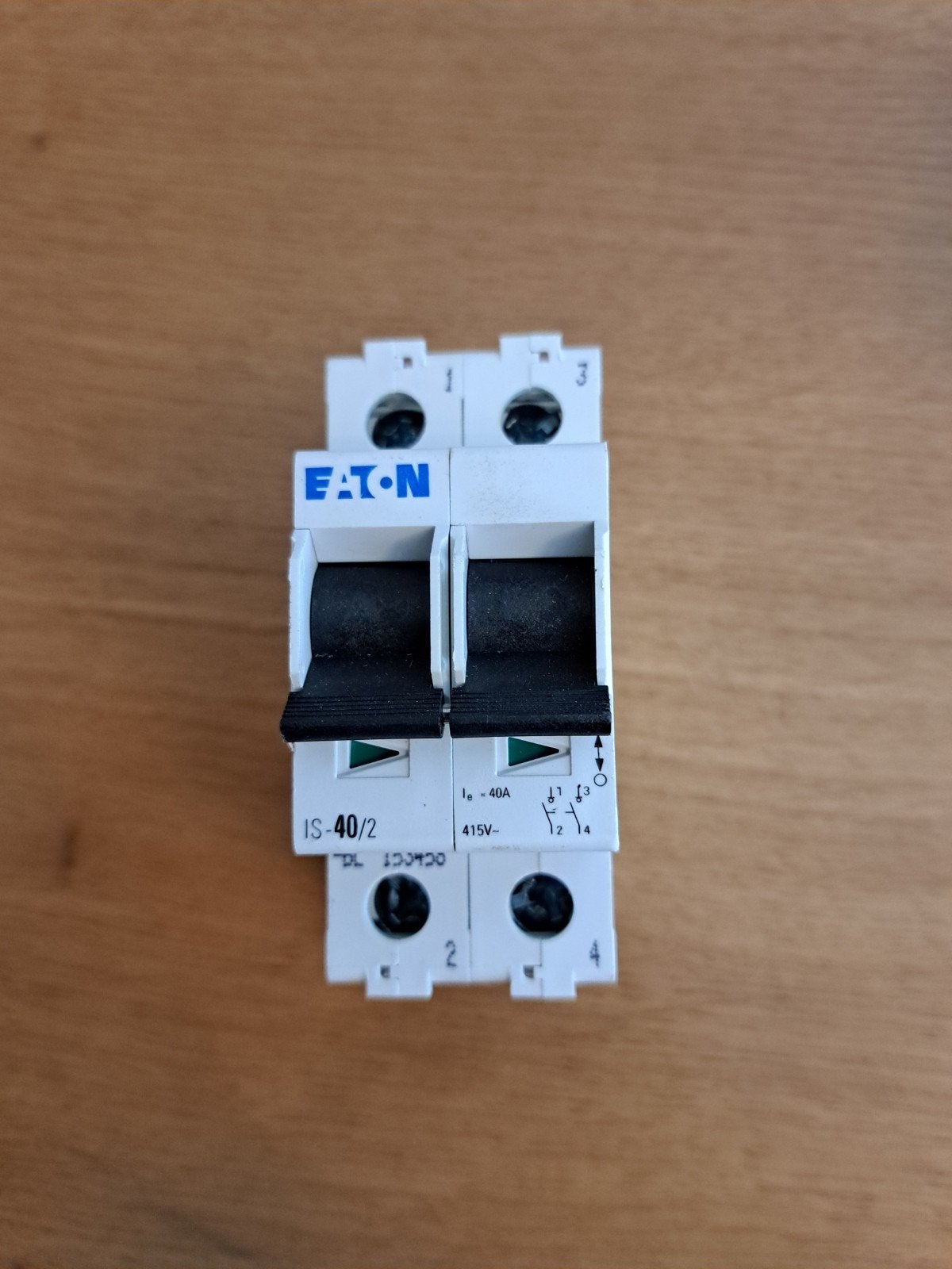 Eaton hoofdschakelaar, Hobby en Vrije tijd, Ophalen of Verzenden