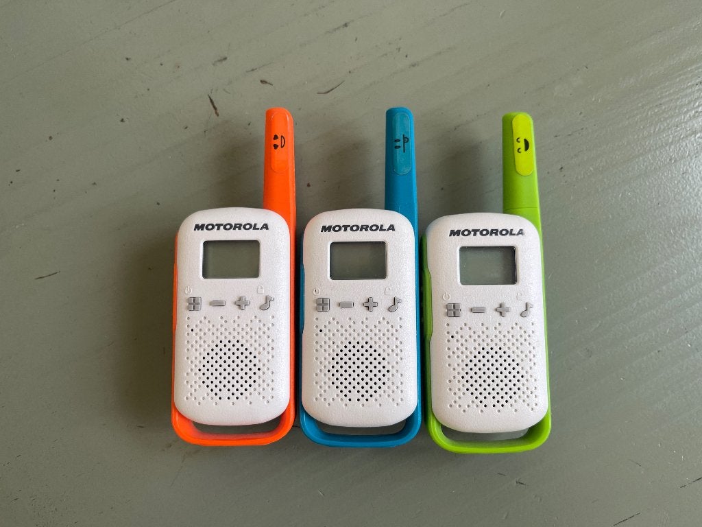 Motorola T42 Walkie-Talkie set, Ophalen, Gebruikt, Portofoon of Walkie-talkie, Met broekklem