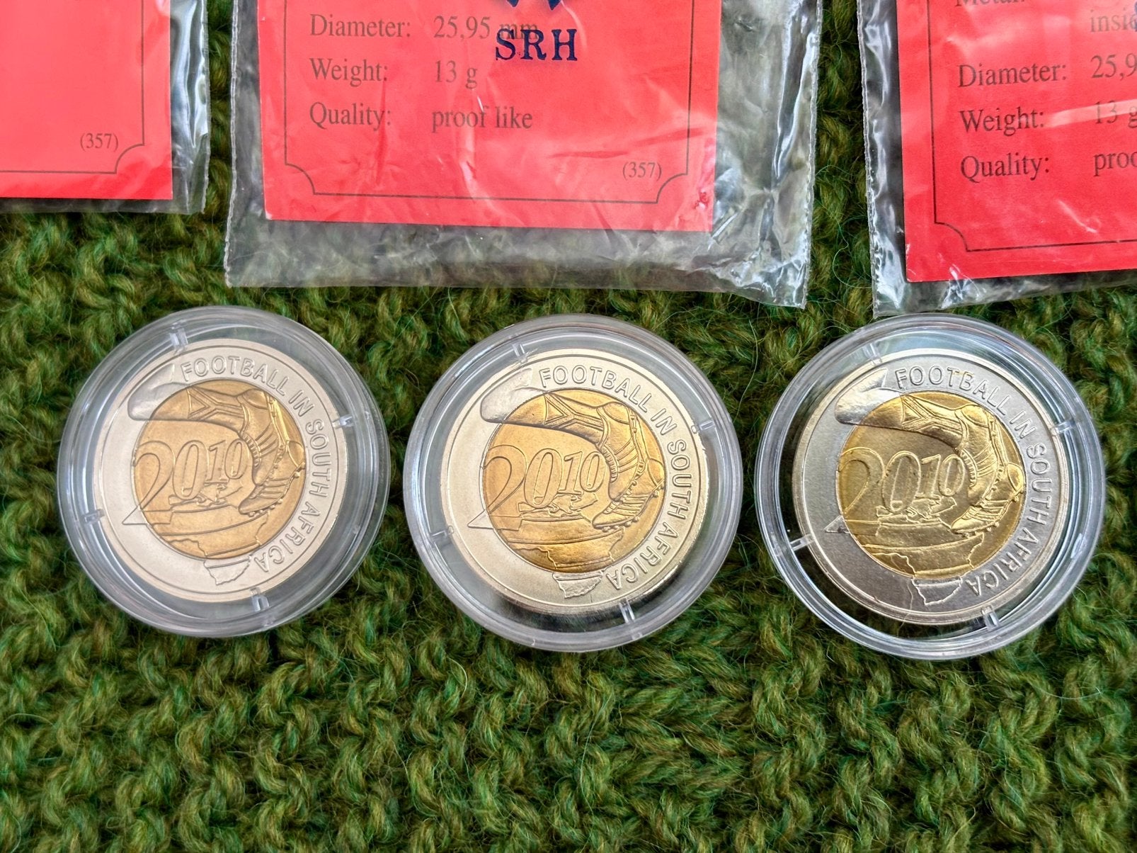 3x WK 2010 Zuid-Afrika verzamelmunten, Postzegels en Munten, Ophalen of Verzenden, Overige landen, 2 euro, Setje