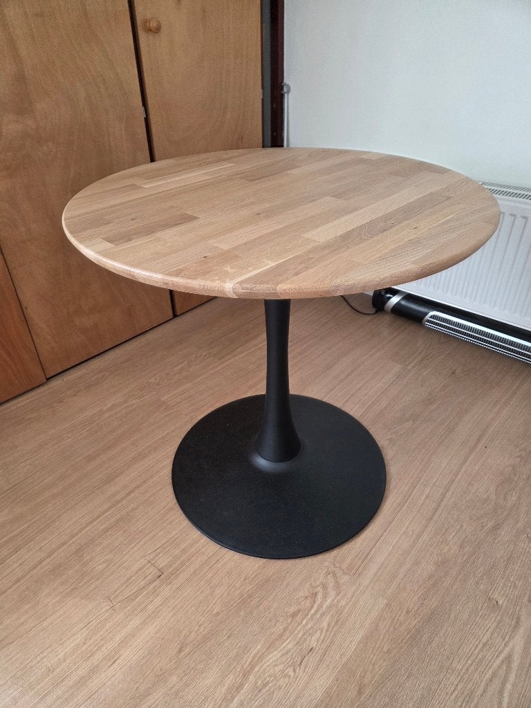 Stijlvolle ronde eettafel – Massief eiken blad - Nieuw, Huis en Inrichting, Tafels | Eettafels, Ophalen, 50 tot 100 cm, Nieuw