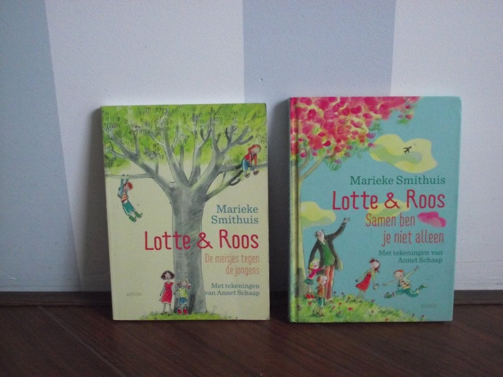 SERIE 'LOTTE EN ROOS' !!, Fictie algemeen, Ophalen of Verzenden, Zo goed als nieuw, Marieke Smithuis