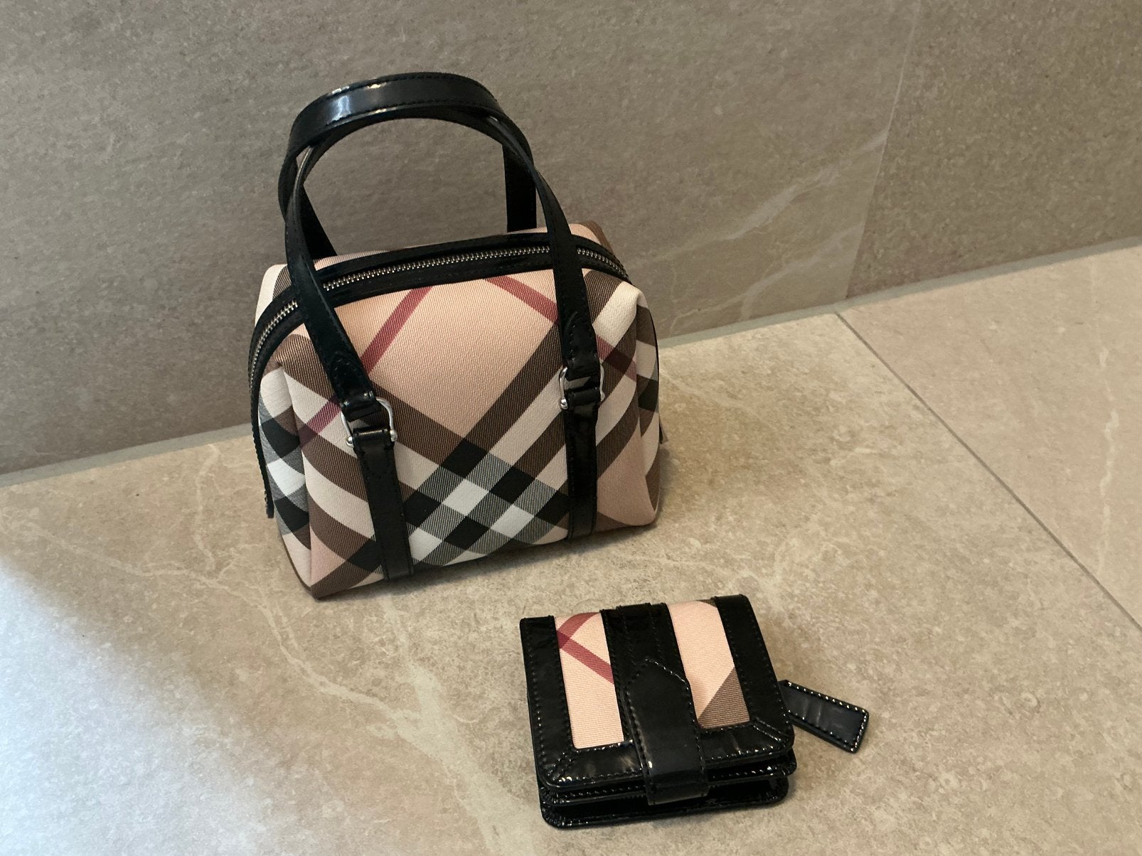 Burberry dames tas en portemonnee origineel  mini bowling, Ophalen, Zo goed als nieuw, Overige kleuren, Handtas