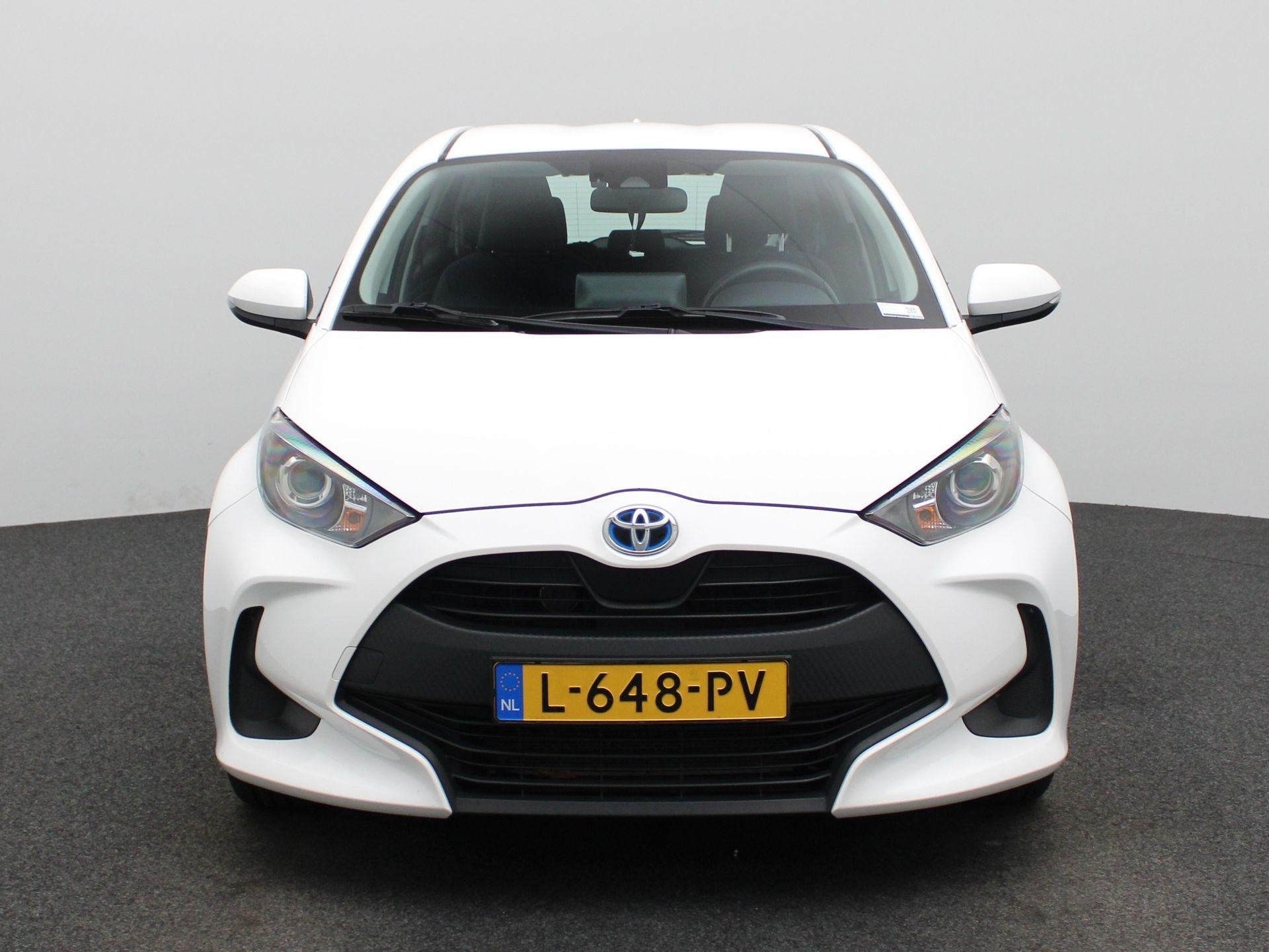 Toyota Yaris 1.5 Hybrid Active | Adaptieve Cruise Control |, Auto's, Gebruikt, Euro 6, Bedrijf, Hybride Elektrisch/Benzine