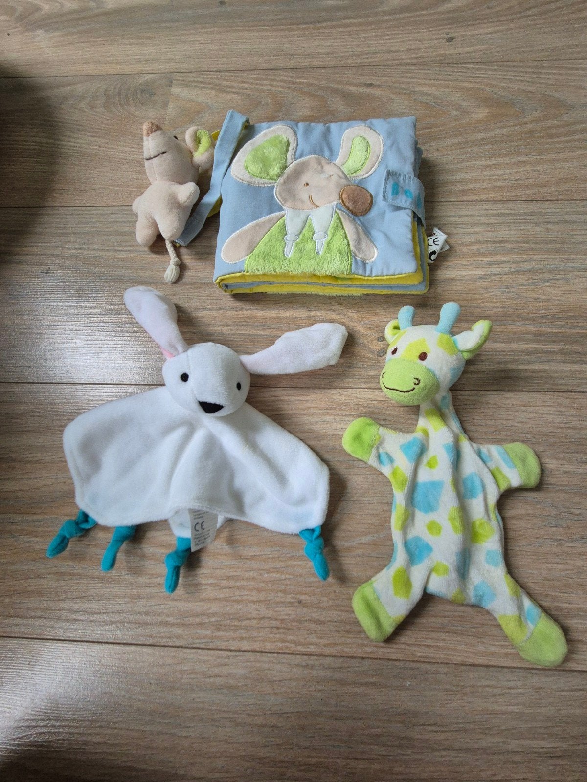 knuffeldoekje,boekje,knisper giraffe, Ophalen of Verzenden, Gebruikt, Overige typen