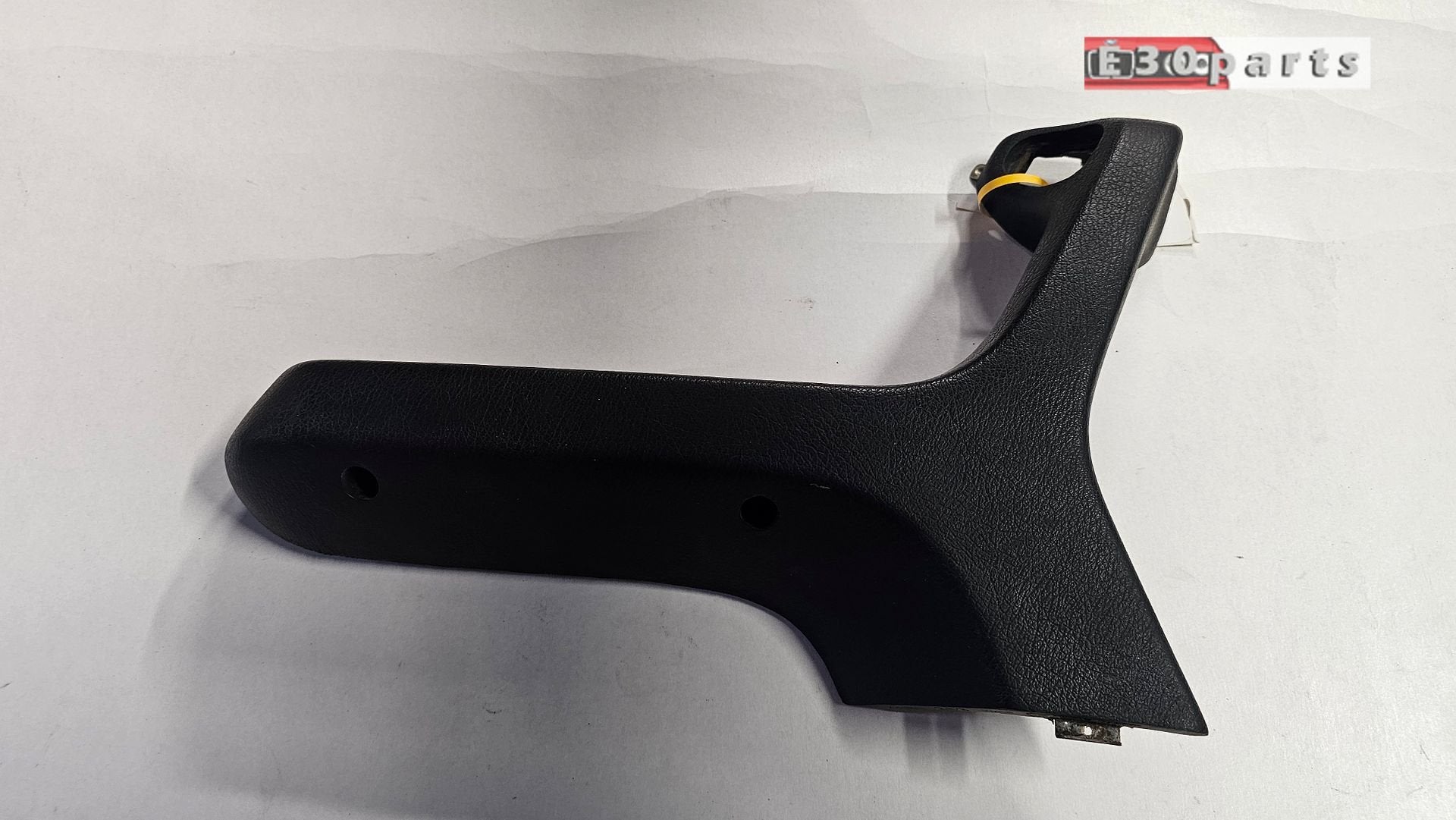 Deurgreep voorzijde binnenzijde links zwart  BMW 3 serie E30, Gebruikt, -, Deur, Ophalen of Verzenden