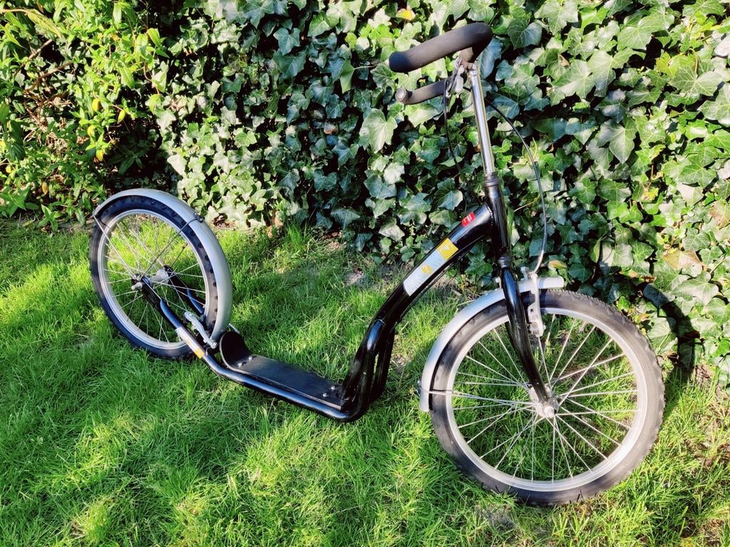 Grote Bike 2 Go Step voor Kinderen en Volwassenen, Ophalen, Zo goed als nieuw, Gewone step, Bike 2 Go