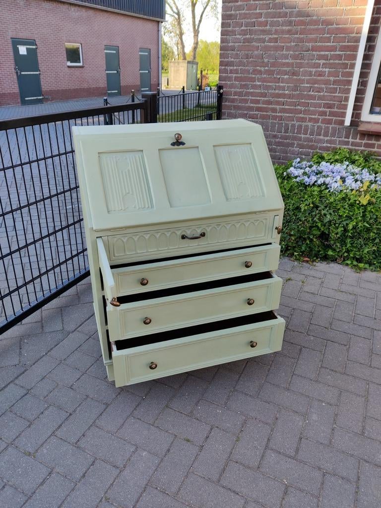 Mooi opgeknapte secretaire, Ophalen, Gebruikt