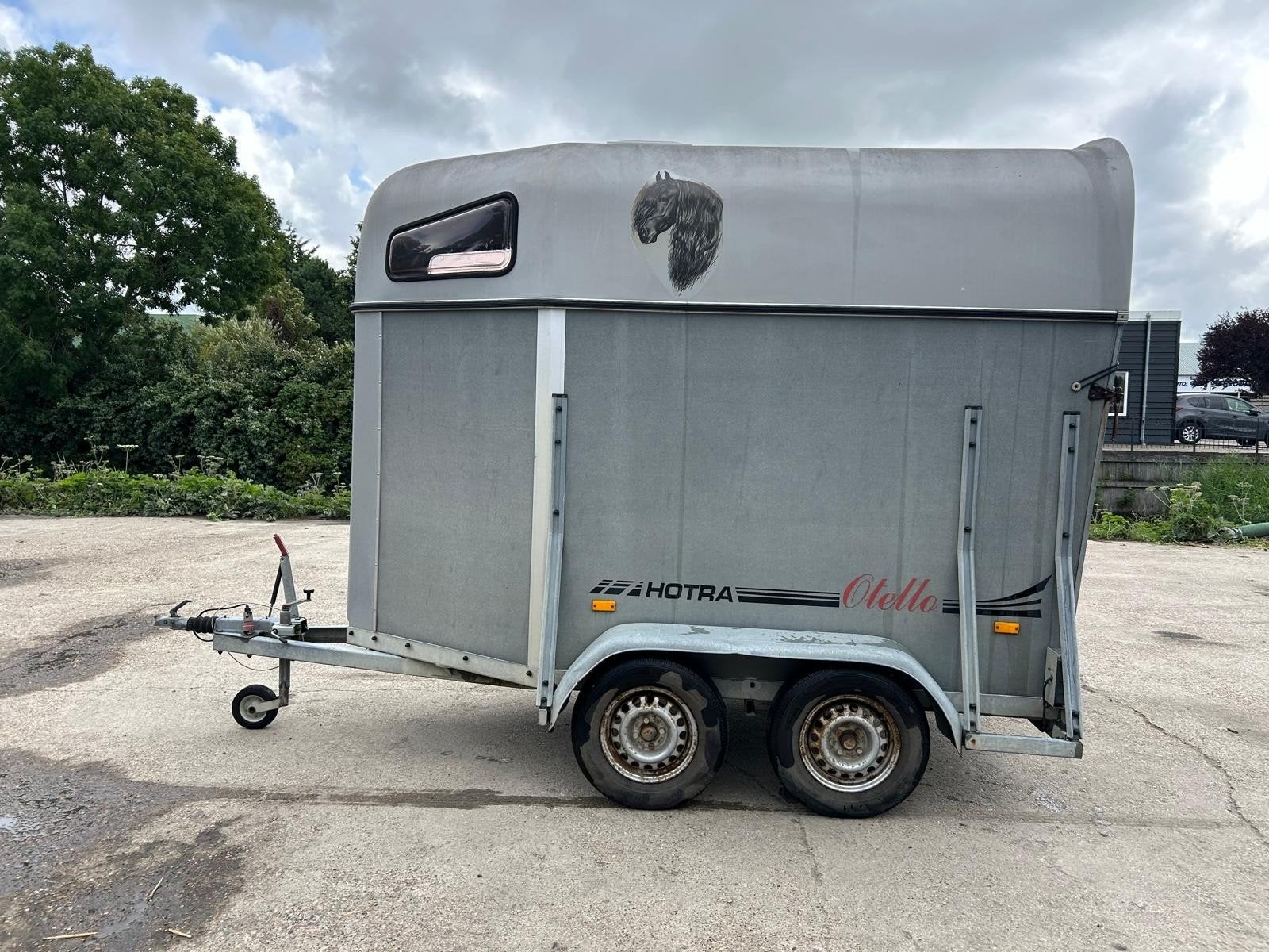 Hotra Otello Paardentrailer - 1300 kg, Auto diversen, Aanhangers en Bagagewagens, Ophalen, Gebruikt