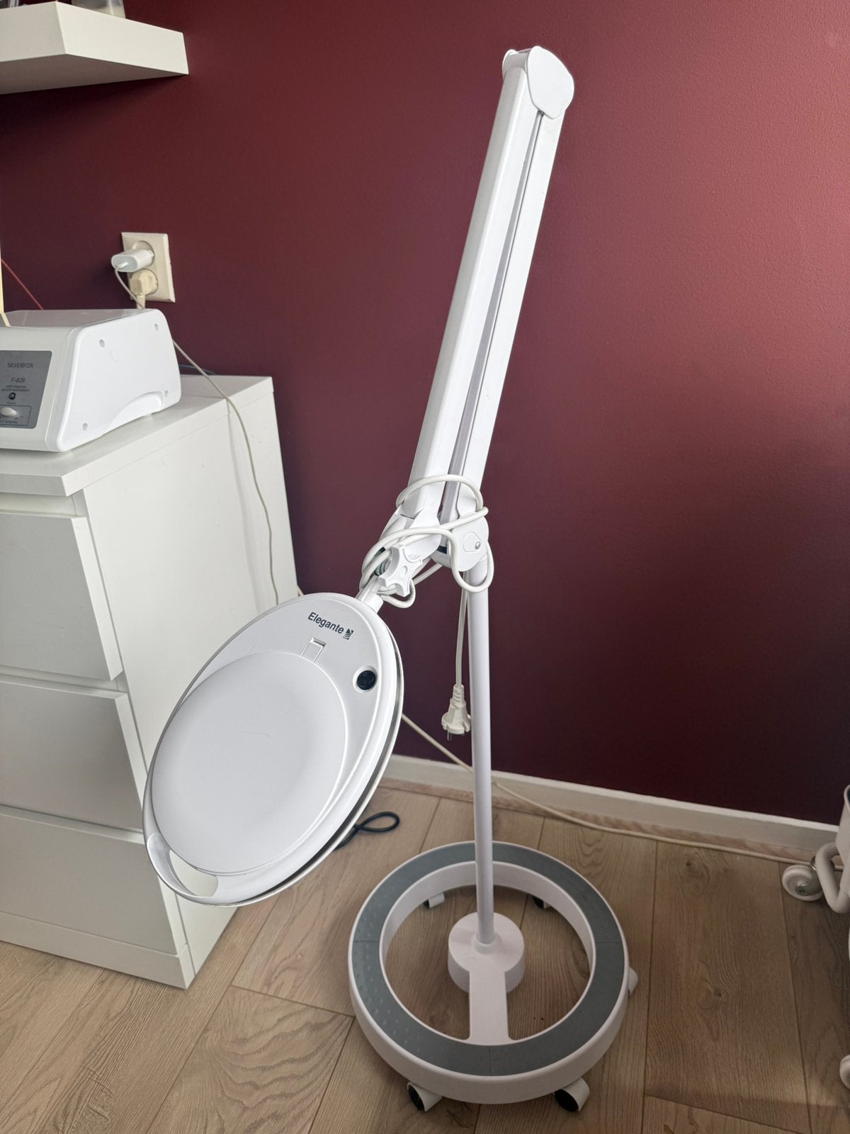 Loeplamp LED 60 SMD 5D op Statief Elegante 6025 Wit, Hobby en Vrije tijd, Vergrootglazen, Loepen en Loeplampen, Ophalen, Nieuw