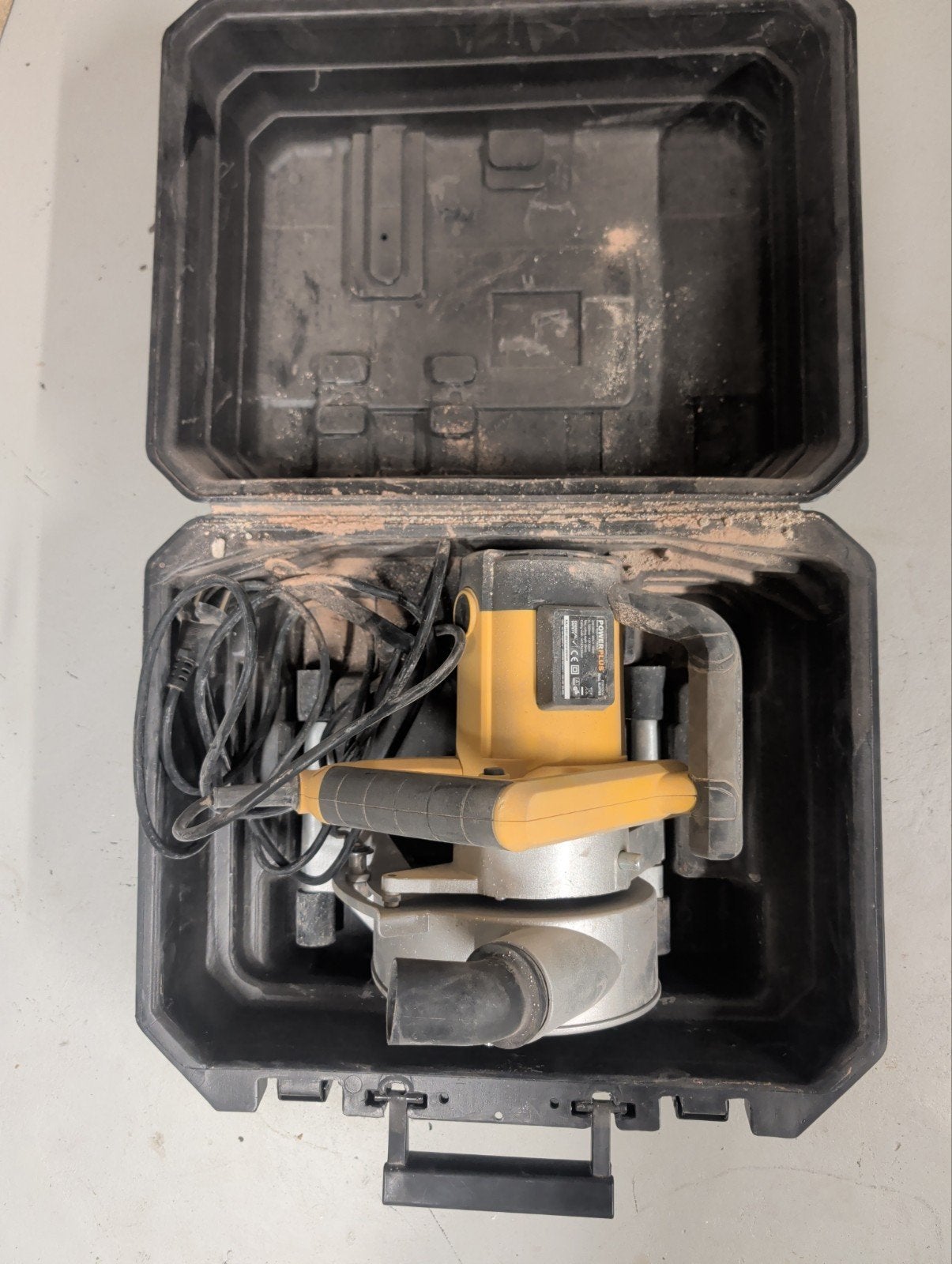 Powerplus POWX0650 Muurfrees - 1800W, 150mm, Gebruikt, Muurfrees, Ophalen of Verzenden, Powerplus