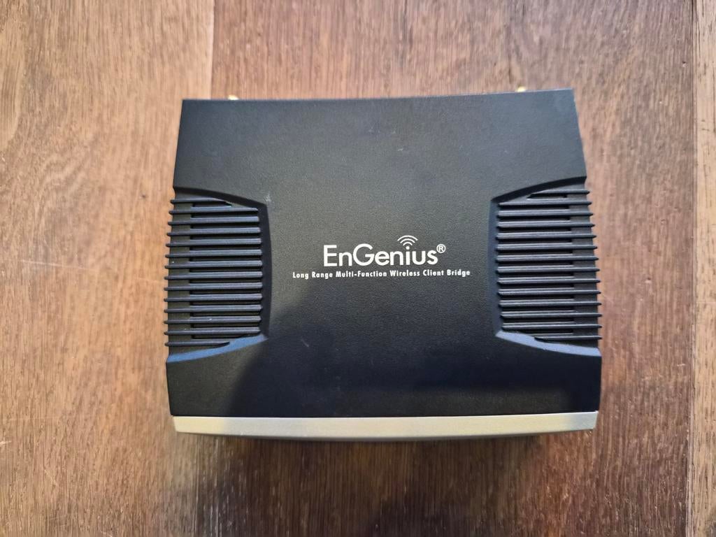 EnGenius ECB350 Wireless 300N Multi-function Client Bridge, Ophalen of Verzenden, Gebruikt, Router, EnGenius