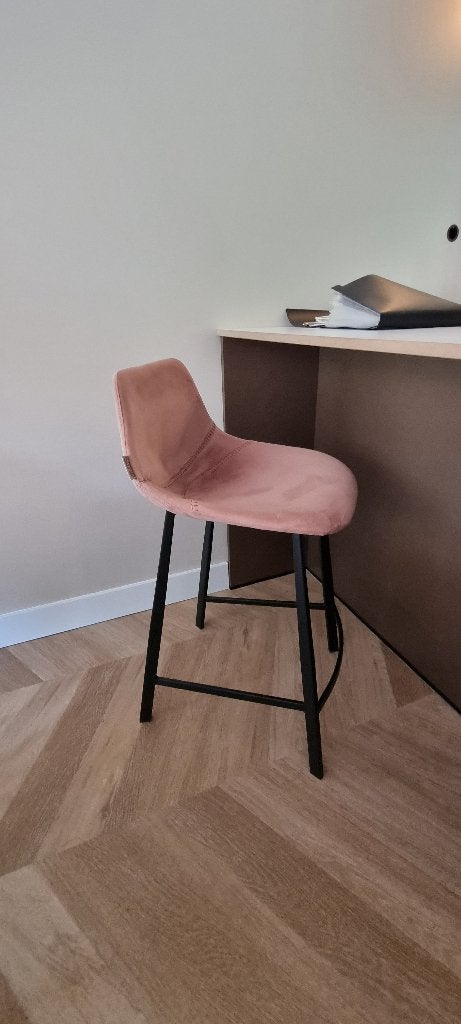 Barkruk - Dutchbone 65 CM, Ophalen, Met voetsteun, 60 tot 90 cm, Zo goed als nieuw