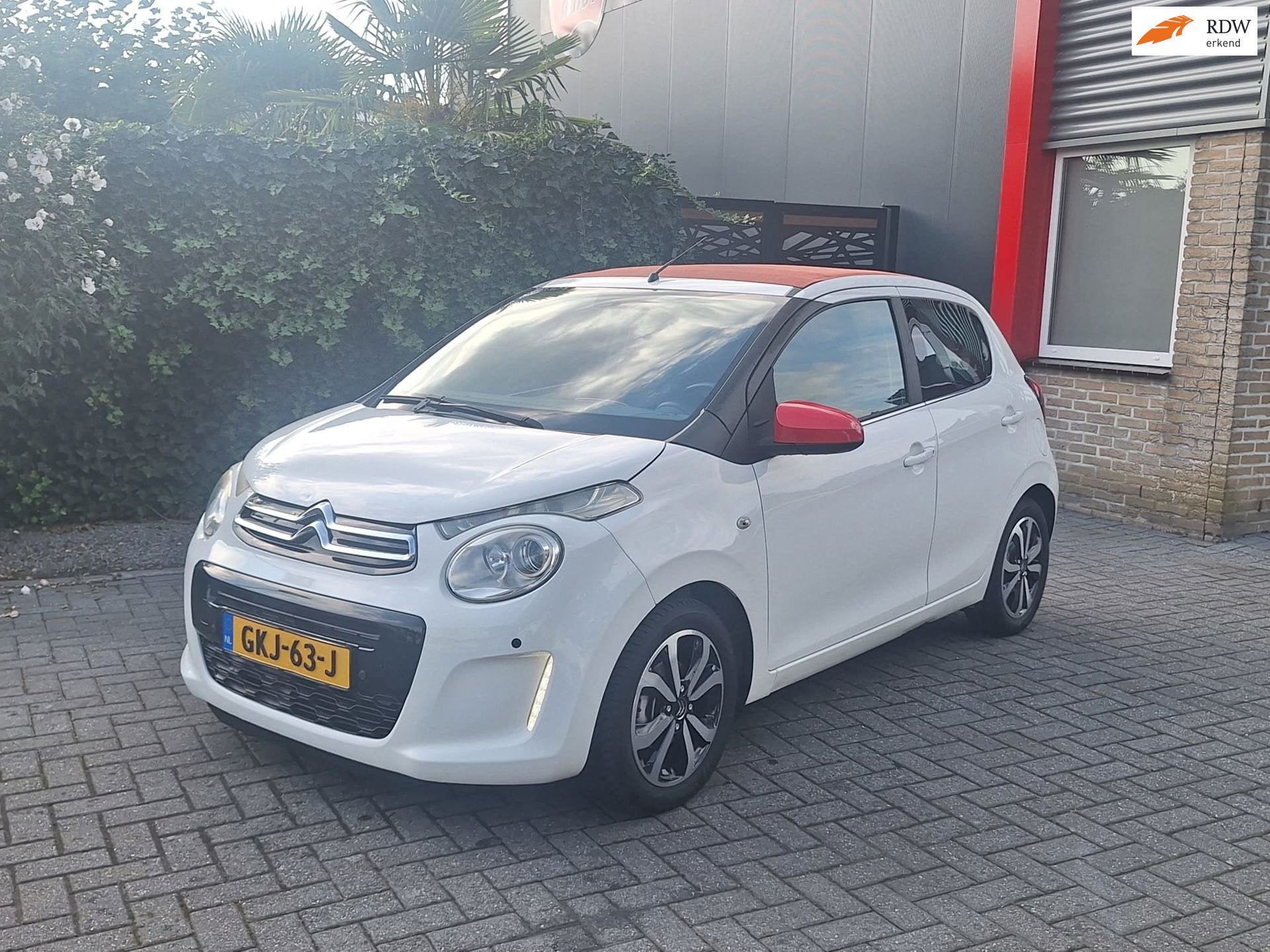 Citroen C1 1.2 PureTech Airscape Shine, Voorwielaandrijving, Stof, Gebruikt, 1199 cc