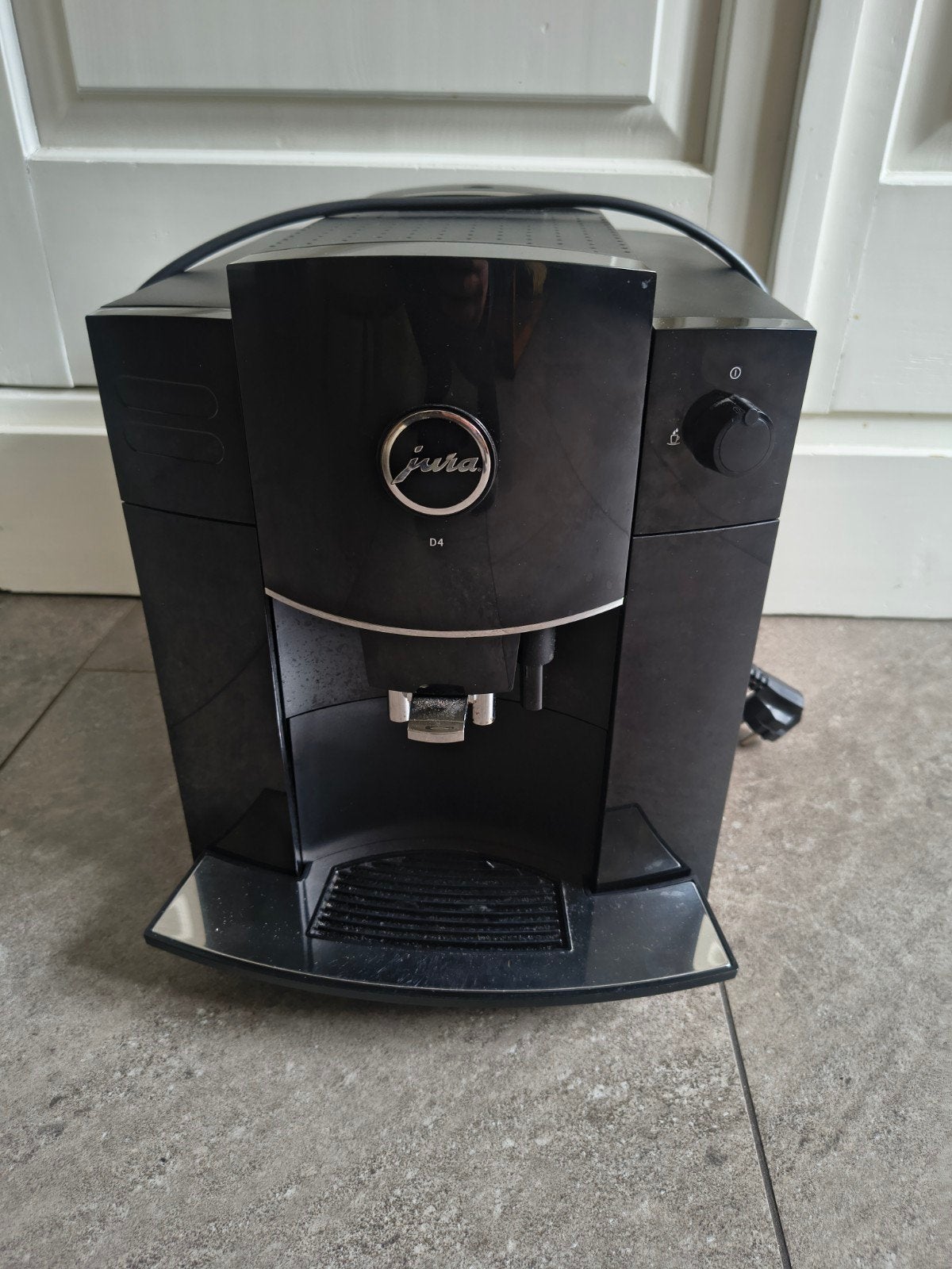 Jura D4 koffiemachine - Display defect, Ophalen of Verzenden, Gebruikt, Koffiemachine, Gemalen koffie