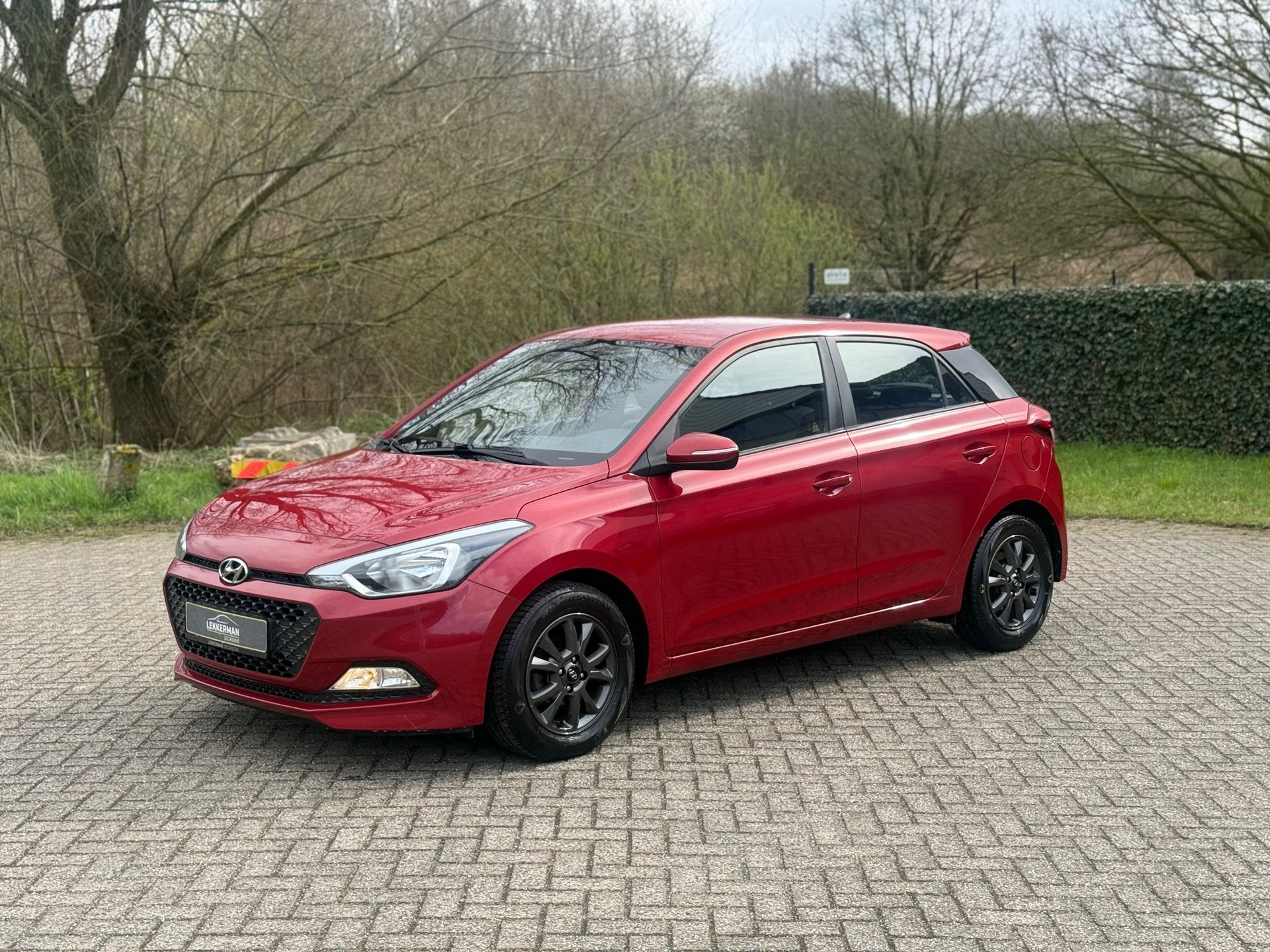Hyundai I20 1.2 i-Drive BLUETOOTH I STOELVERW I AIRCO I NWE, Voorwielaandrijving, Gebruikt, Origineel Nederlands, Bedrijf