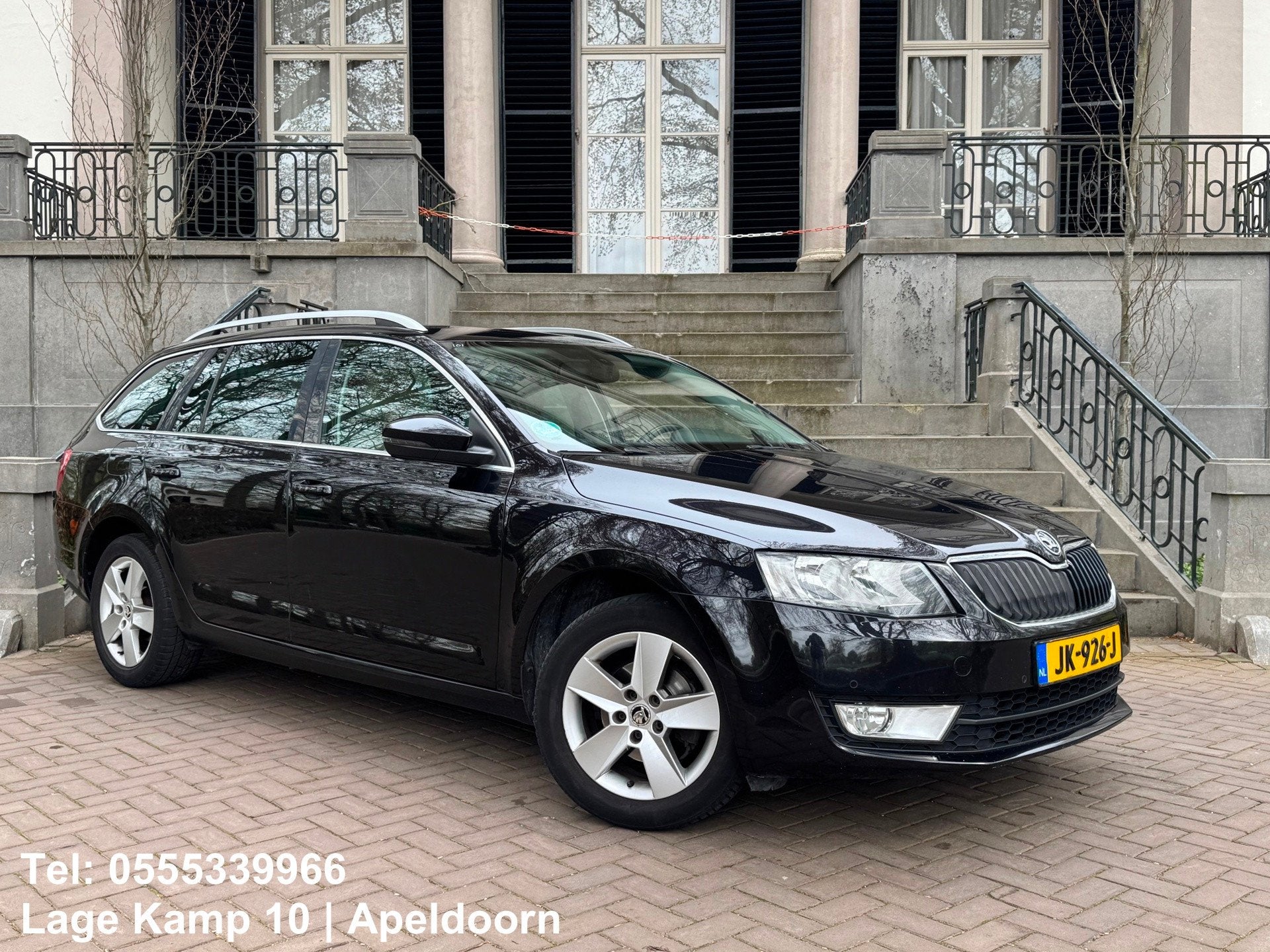 Skoda Octavia Combi 1.6 TDI Navi Leder EURO6 Climate Cruise, Auto's, Gebruikt, 4 cilinders, Zwart, Leder