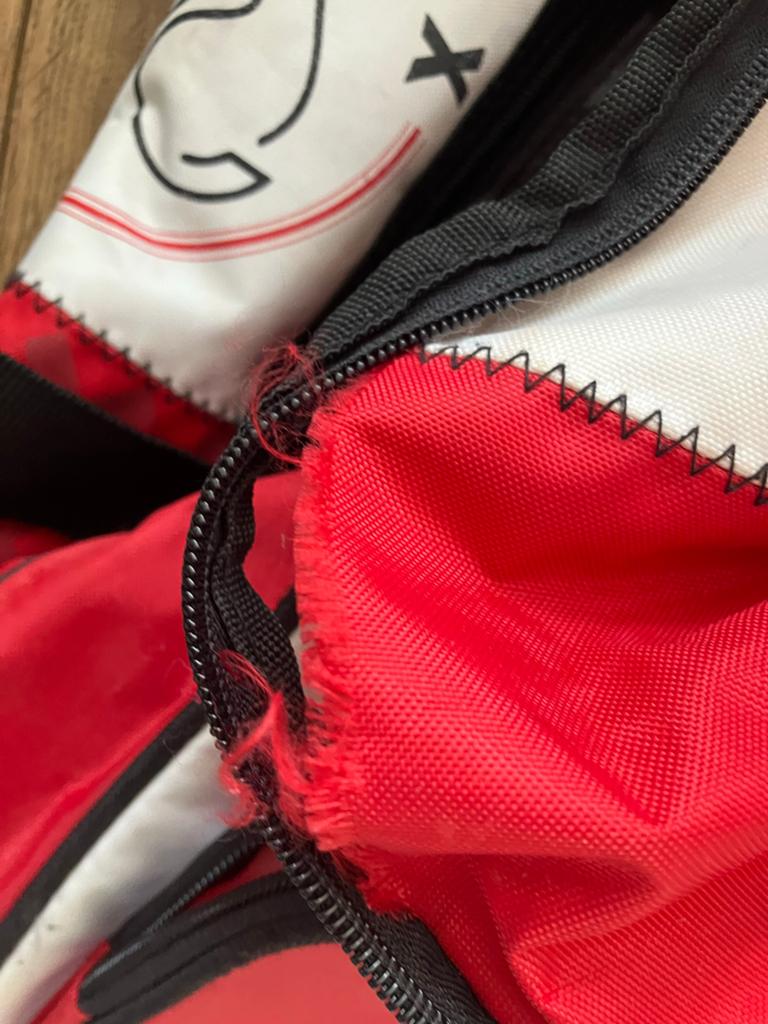 Ajax sporttas - Rood/Wit met logo, Ophalen of Verzenden, Gebruikt, Jongens