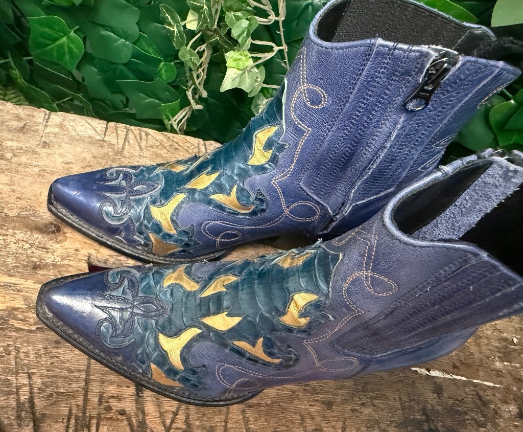 prachtige bijna Nieuwe laarsjes van Sendra maat 37, Sendra, Blauw, Lage of Enkellaarzen, Nieuw