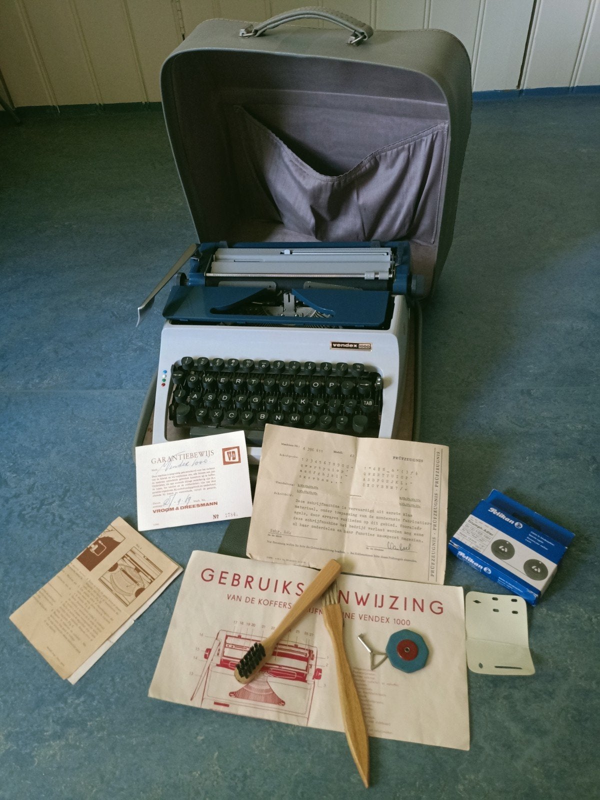 prachtige en zeer complete Vendex schrijfmachine, Diversen, Typemachines, Ophalen of Verzenden, Gebruikt