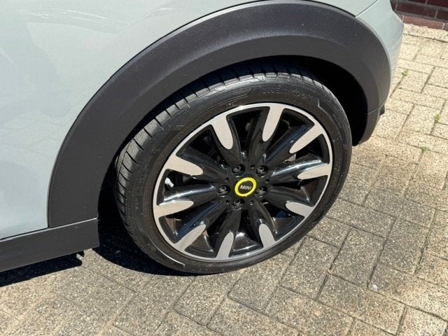 Mini Mini Electric Collection *carplay *leder *stoelv. *17", Auto's, Gebruikt, 33 kWh, 4 stoelen, Mini Electric