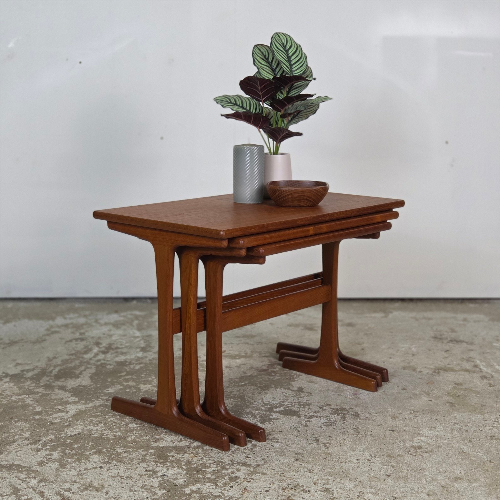 Kai Kristiansen VM-143 Nesting tables, Mimiset vintage Deens, Minder dan 45 cm, Vildbjerg Møbelfabrik, Zo goed als nieuw, Rechthoekig
