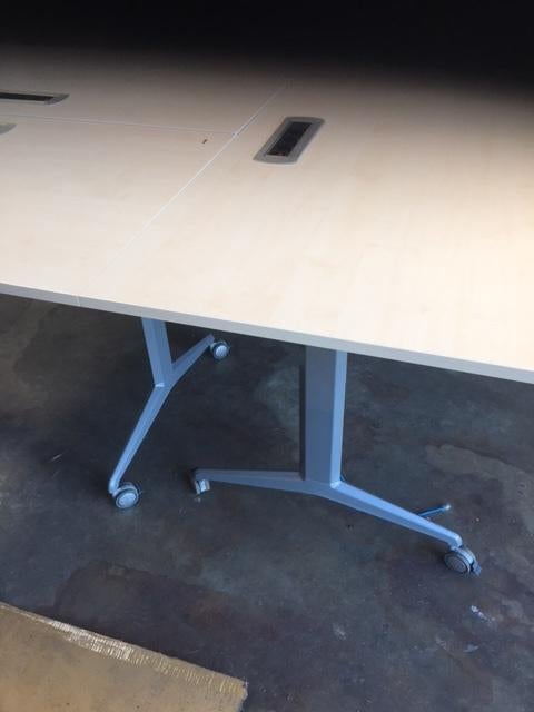 Verrijdbare opklap tafel, Huis en Inrichting, Bureaus, Ophalen, Gebruikt, -, -