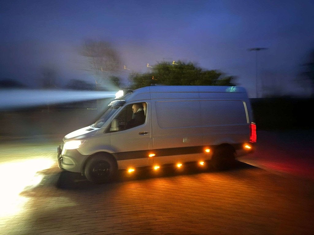 UNIEKE  Sprinter Automaat 4x4 Look Laadlift  en Werkplaats, Automaat, Bedrijf, Diesel, Zilver of Grijs