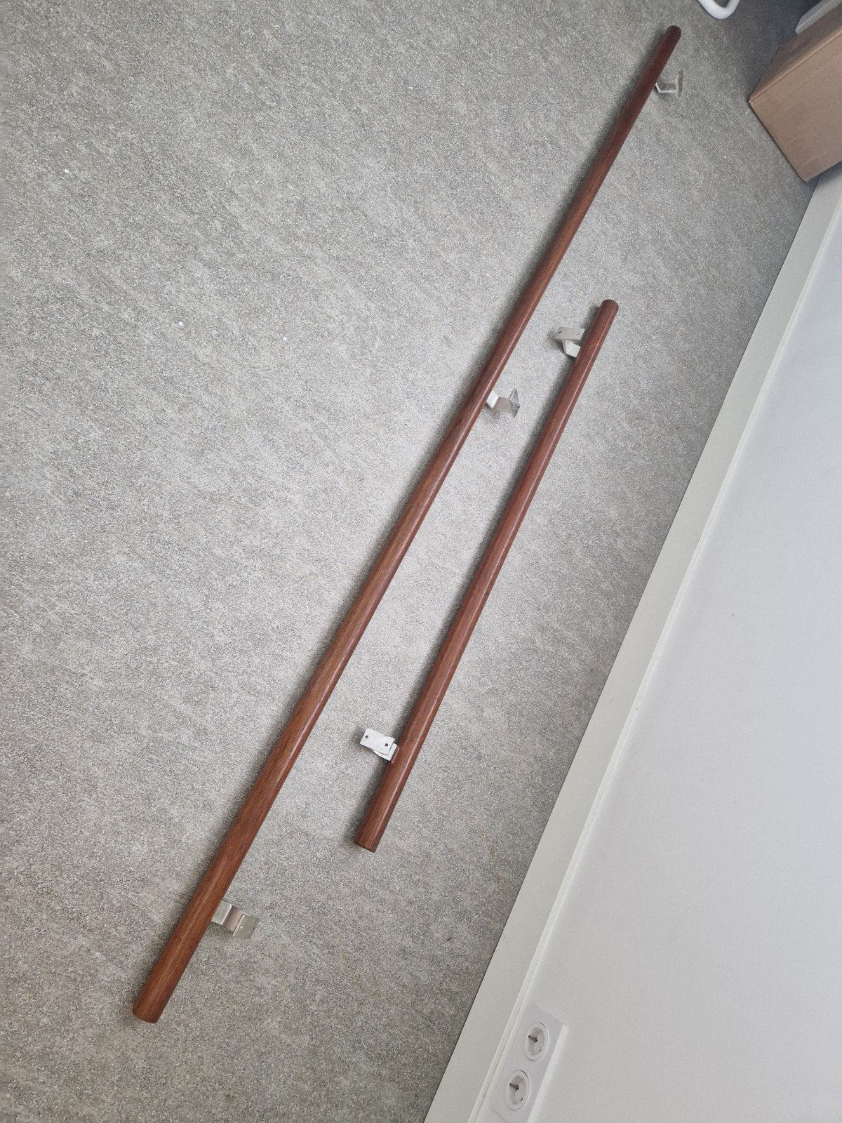 Houten trapleuningen met bevestiging, Ophalen, Overige materialen, Gebruikt, Overige typen