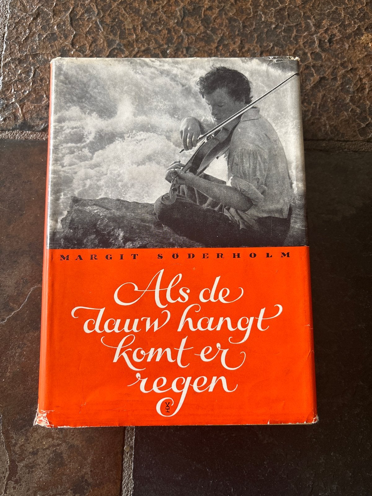 Als de dauw hangt komt er regen - Margit Söderholm, Ophalen of Verzenden, Gelezen, Europa overig
