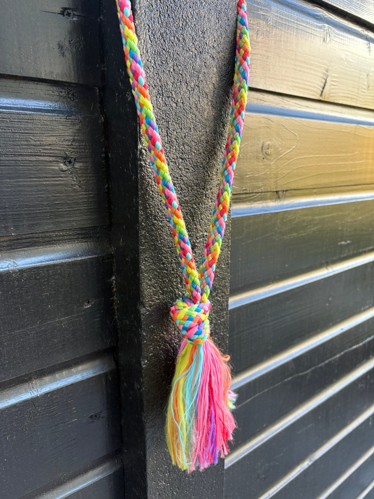 Neckrope regenboog pony 115cm knoop kwast grondwerk, Ophalen, Gebruikt, Overige disciplines