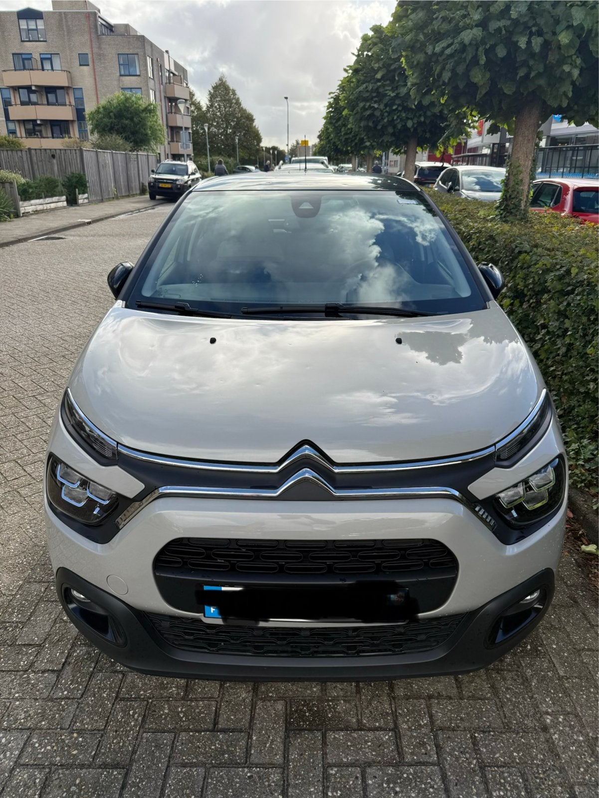 Citroen c3 2023 shine uitvoering, Ophalen, Citroën, Beige, Handgeschakeld