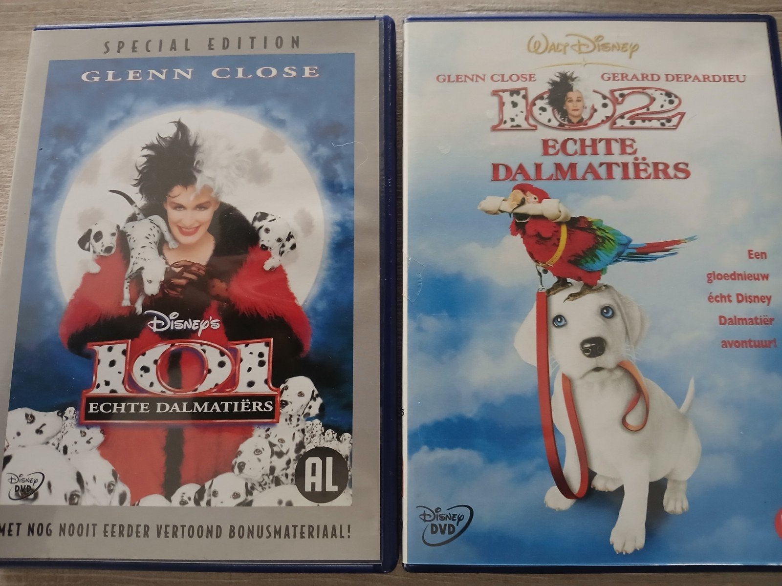 ( Set - delen  101 & 102 dalmatiers ) films, Boeken, Ophalen of Verzenden, Zo goed als nieuw