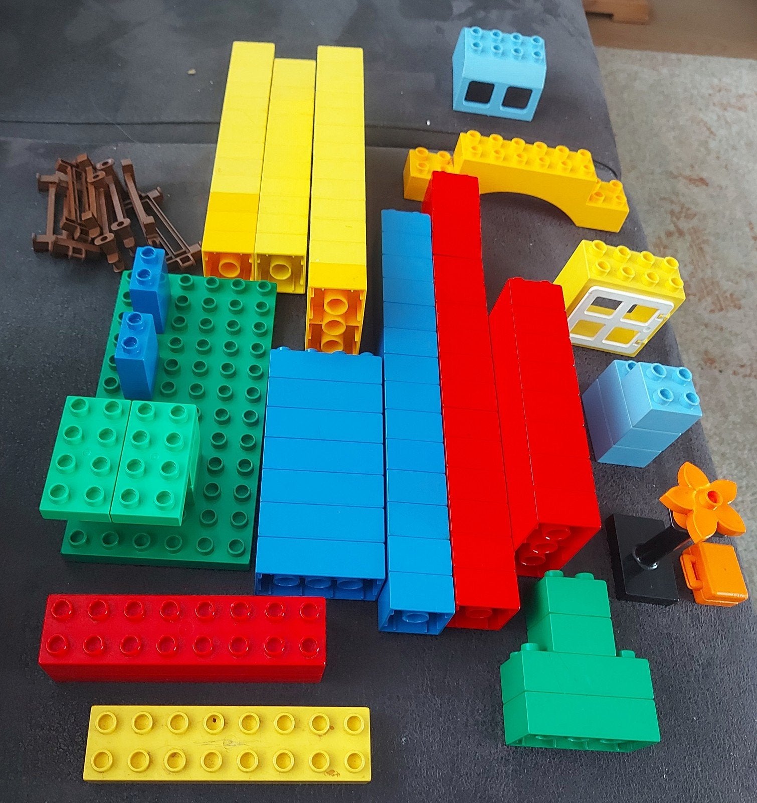 Grote Duplo collectie met dieren, poppetjes en voertuigen, Gebruikt, Ophalen of Verzenden, Duplo, Inclusief minifiguren