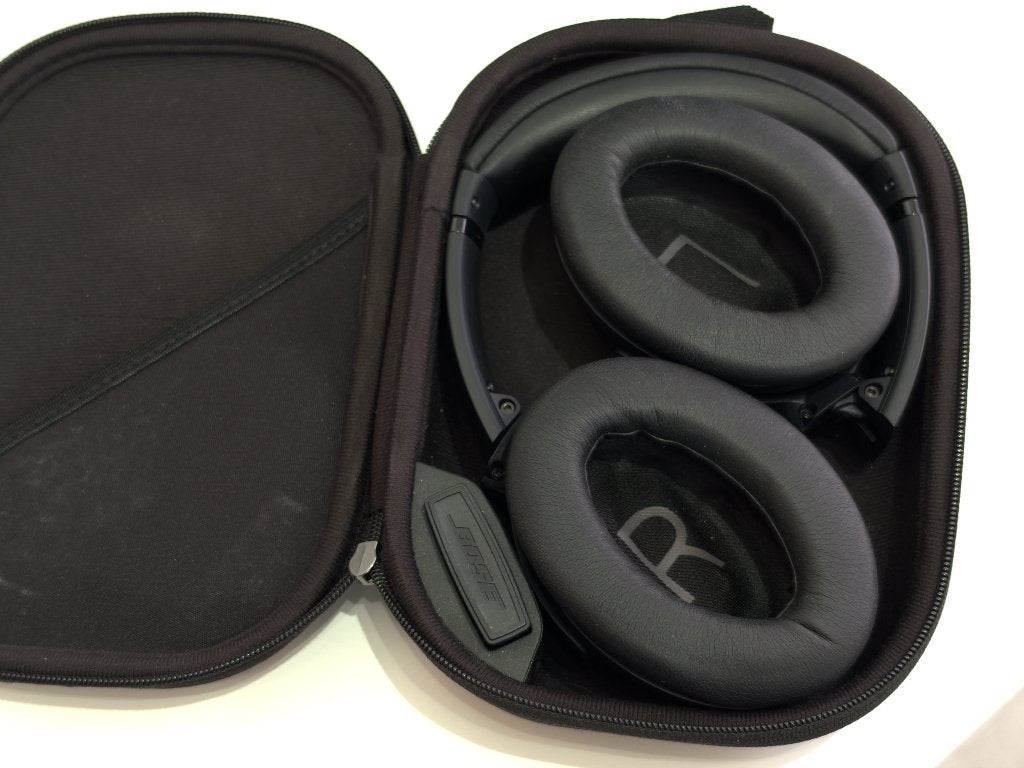 Bose QuietComfort 45 - noise cancelling, compleet in doos, Ophalen, Multipoint, Zo goed als nieuw, Bose