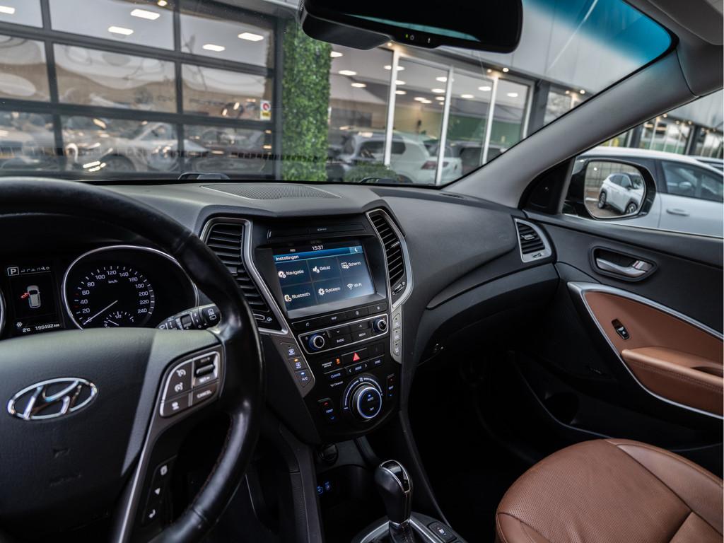 Hyundai Santa Fe 2.2 CRDi 4WD Comfort 7p. | Leder | Camera |, Automaat, 12 maanden, Gebruikt, Euro 6