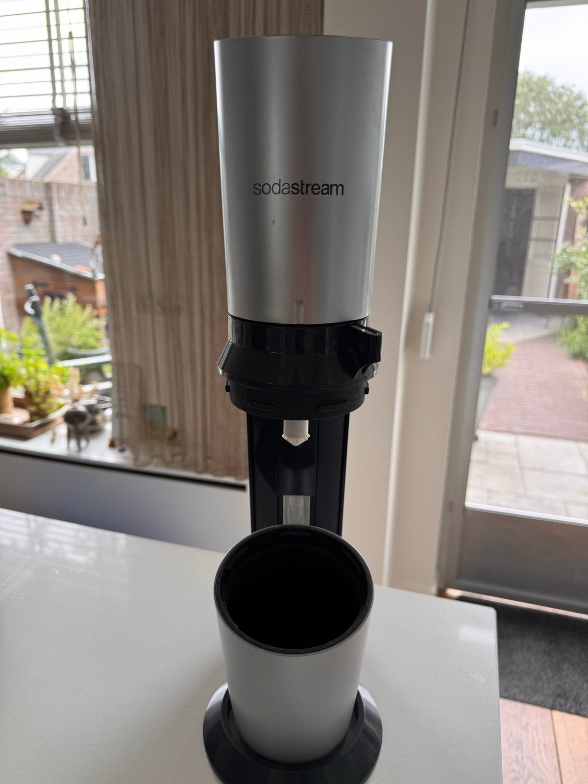 Sodastream bruiswatermaker - Zilver/Grijs, Ophalen, Kunststof, Zilver, Overige merken