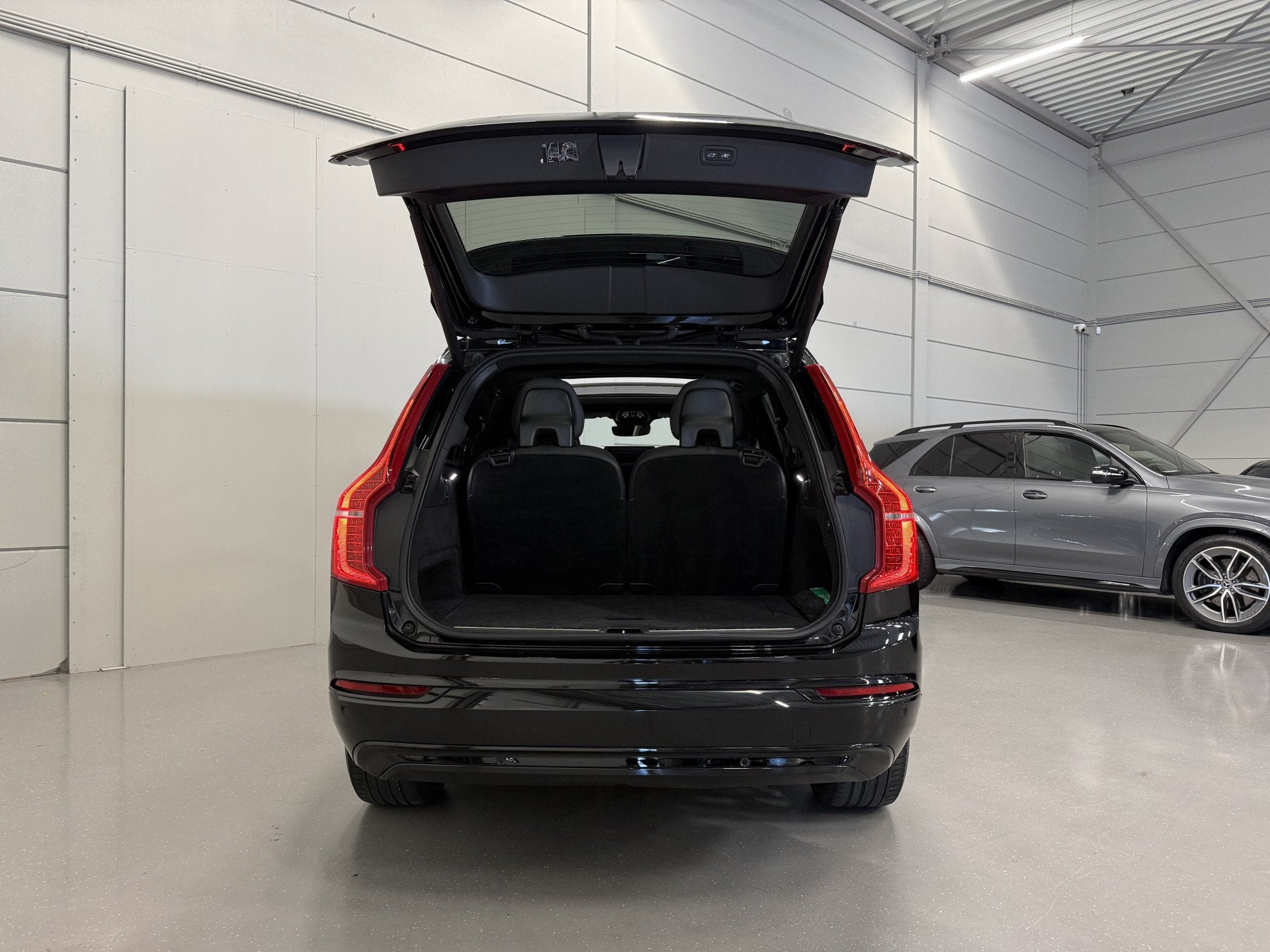 Foto 73 van Volvo XC90 T8 Recharge AWD R-Design PANO/B&W/TREKHAAK/360CAM